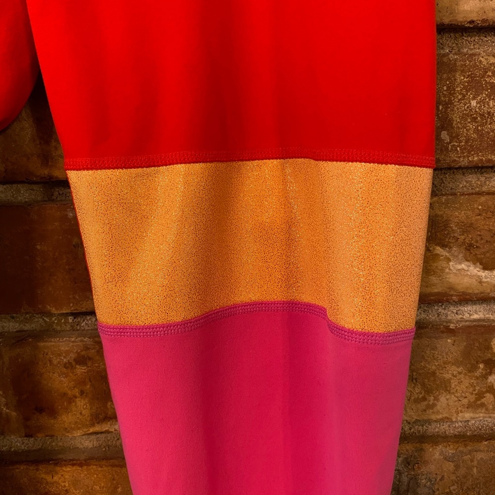 Joylab 3/4 Color Block Leggings Size Medium - image 3